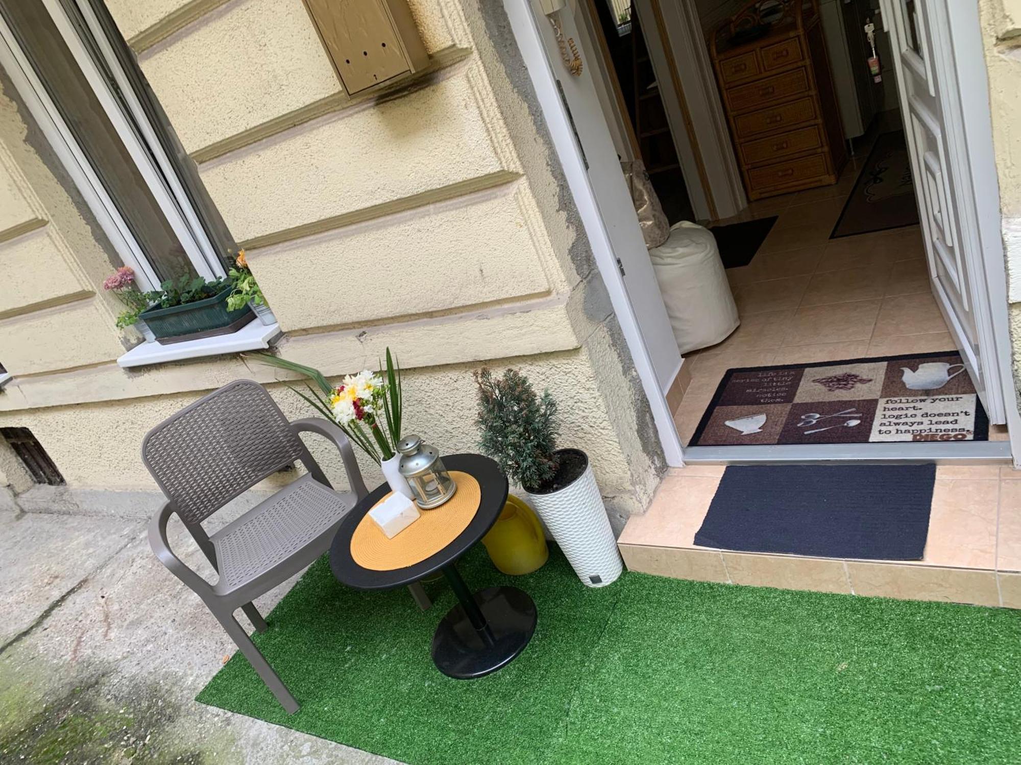 Ararat Apartman Budapest Exterior photo